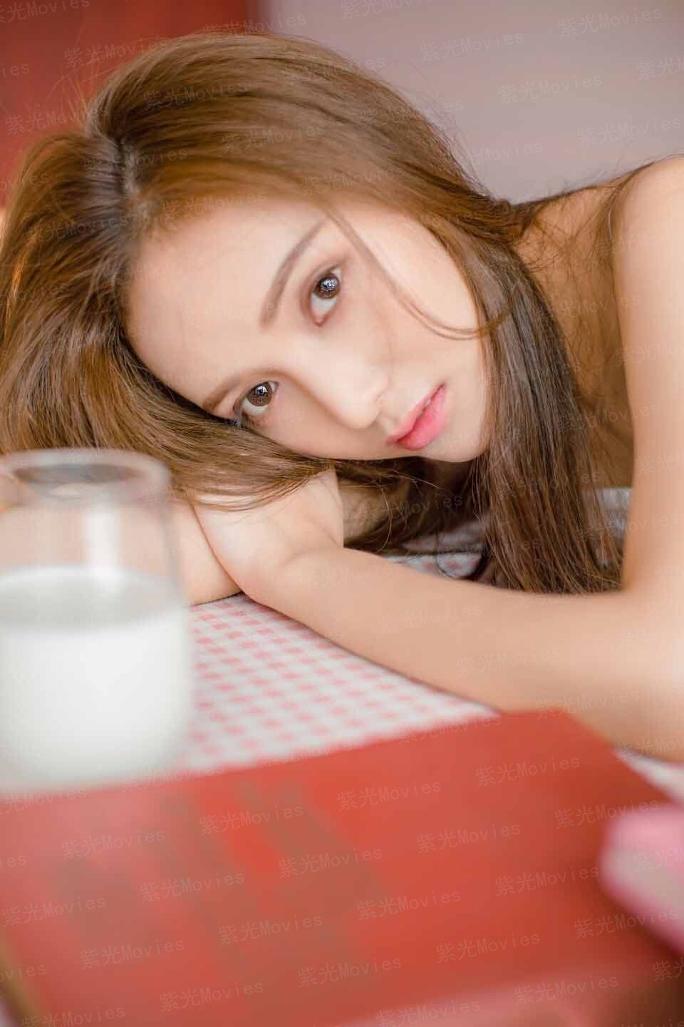 红墙盗影