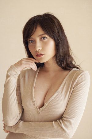 泡芙小姐